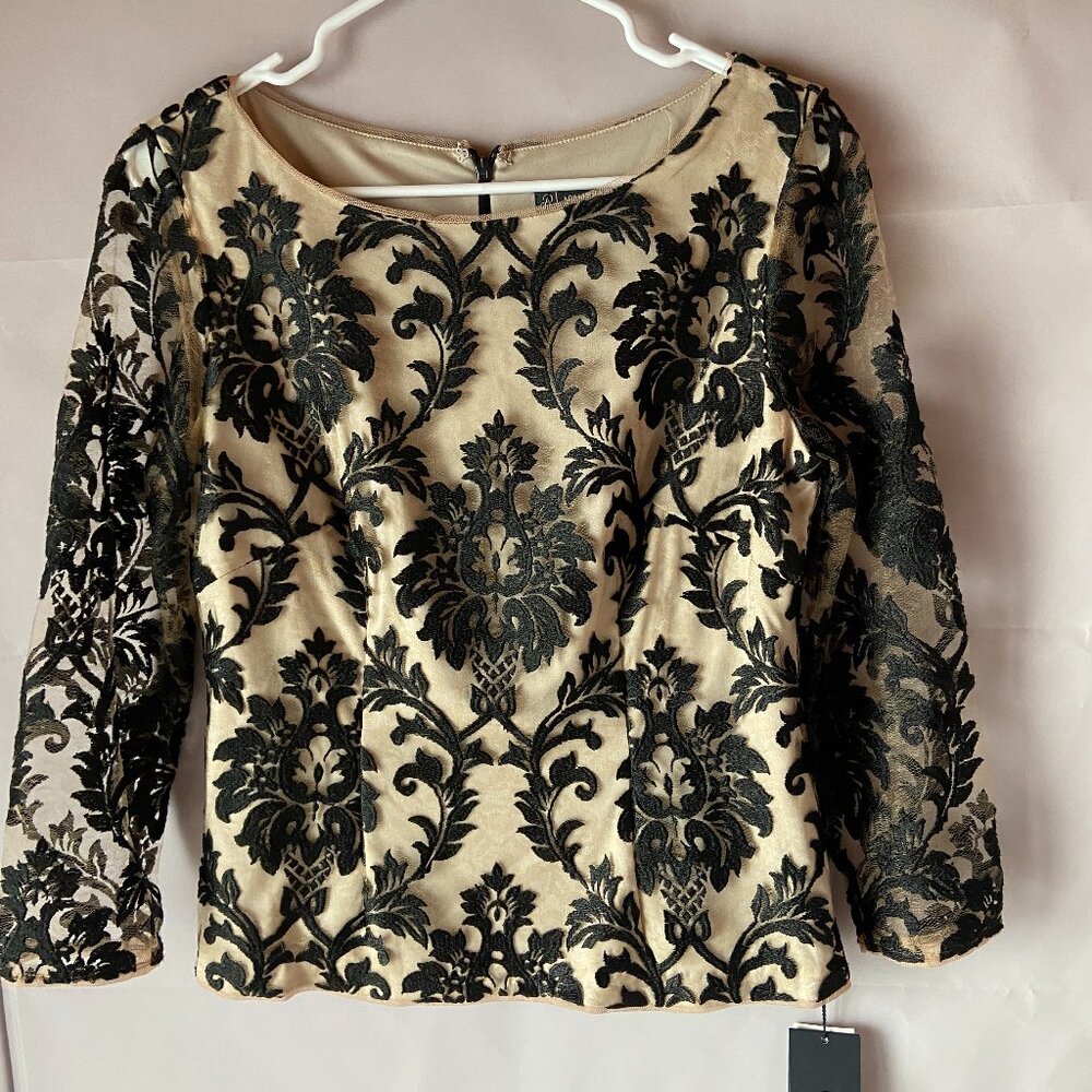 ❤️❤️Adrianna Papell Classic Lace Overlayed Top 8 NWT